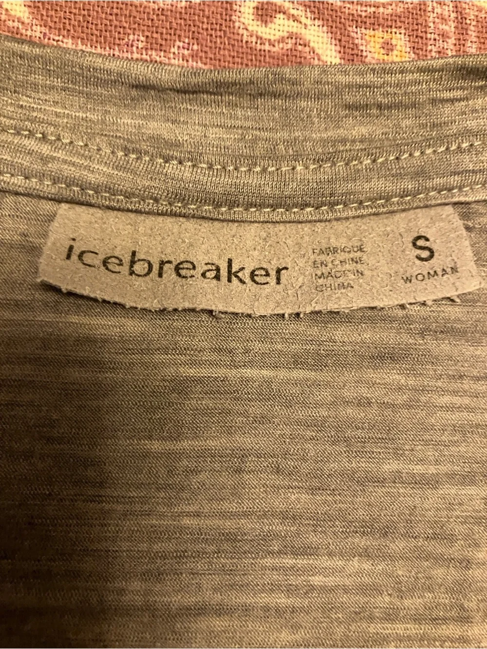 Icebreaker Gray Tech Lite Trailhead Graphic Tee - Picture 4 of 5